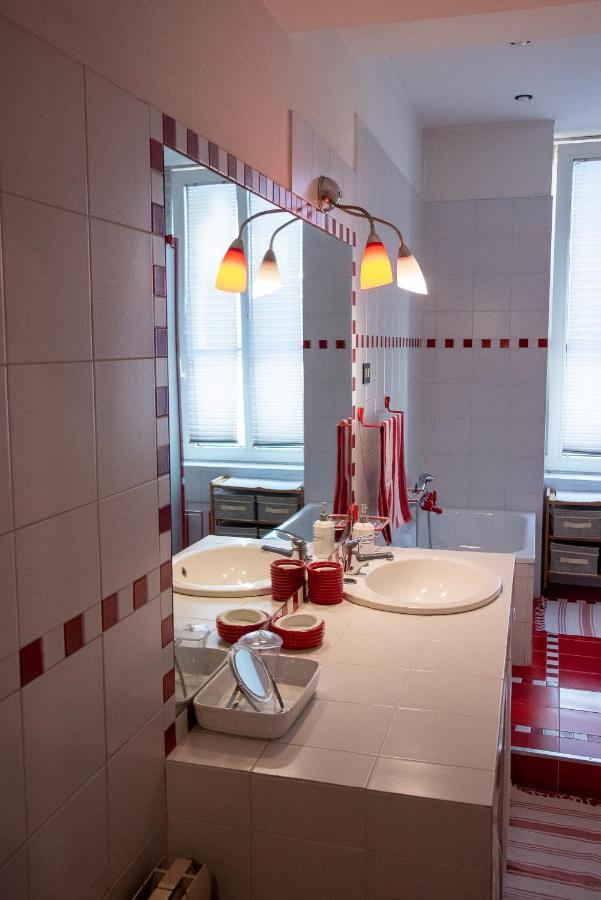 Casa Juli: 70Mq-Centro-Триест Экстерьер фото