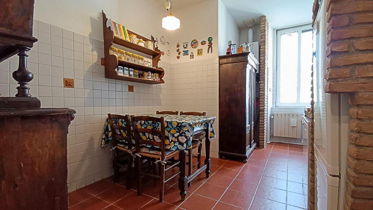 Casa Juli: 70Mq-Centro-Триест Экстерьер фото